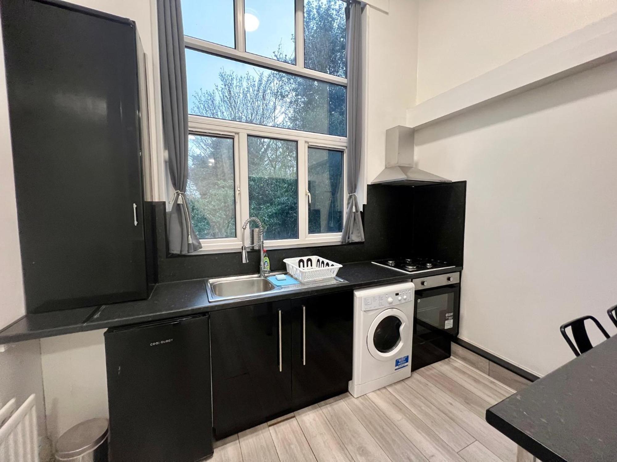 Comfy Apartments - Finchley Road London Exteriör bild